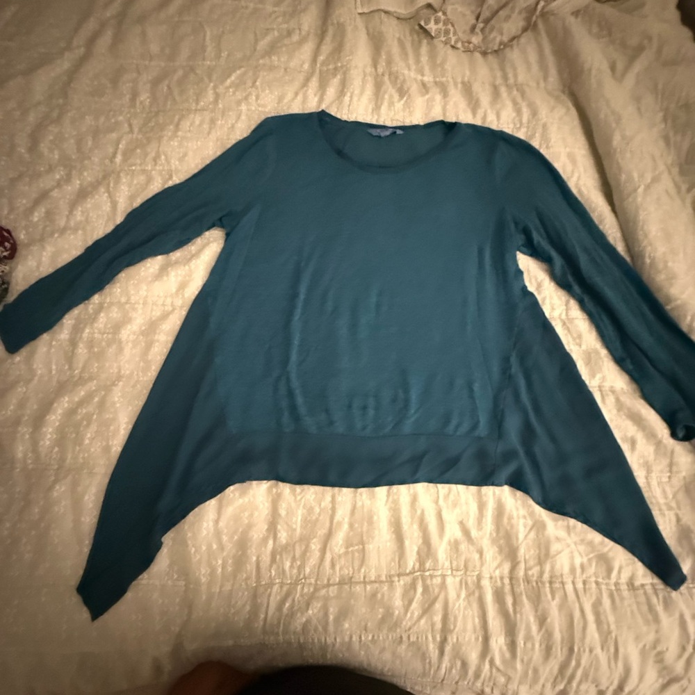 Vera Wang Asymmetrical Hem Women's Sweater